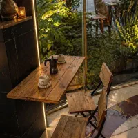 میز تراس دیواری