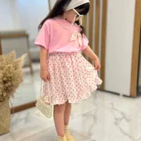 تیشرت ودامن