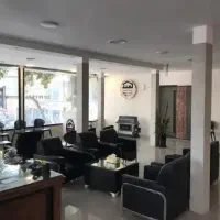 دفتر-اداری-تابلو-خور-نورگیر-تمام-شیشه