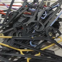 چوب لباسی|بندرخت و رختآویز|بندر گناوه, |دیوار