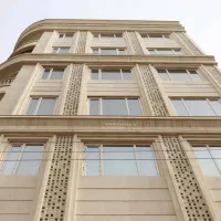 آپارتمان نوساز کلید نخورده