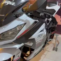 کاوازاکی۳۰۰