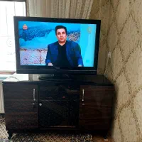 تلویزیون ۴۲ اینچ