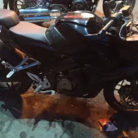 ار اس rs200 (فول مشکی )