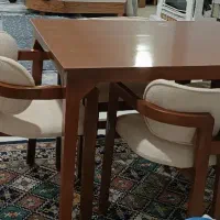 میز ناهارخوری