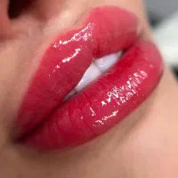 شیدینگ لب، درمان تیرگی لب (بدون درد)|خدمات آرایشگری و زیبایی|ساری, |دیوار