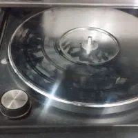 استریو رادیو  و گرامافون خیلی خیلی قدیمی
