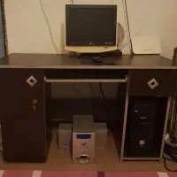کامپیوتر و تمام وسایلش