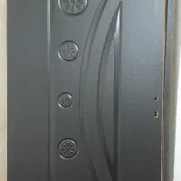 دو لَخت در پذیرایی