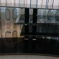 میز تلویزیون شیشه ای