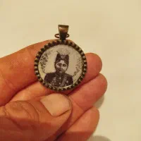 گردنبند.گل سینه کهنه قدیمی اصل قاجارشمایل احمدشاه