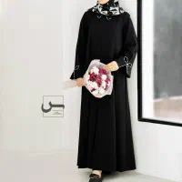 فروشنده خانم فروشگاه حجاب