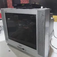 تلویزیون 21 اینچ سامسونگ و دستگاه دیجیتال