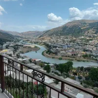 سوئیت کوهپایه ای ساینا داخل شهر