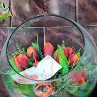 گلدان شیشه ای گل مصنوعی رز