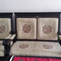 مبل ۶ نفره با یک میز