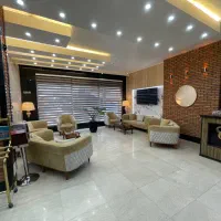 استخدام پذیرش شیفت عصر و شیفت شب