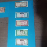 اسکناس شاهی ۱۷ عدد