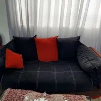 مبل سه نفره کارکرده