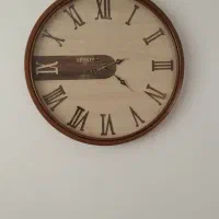 ساعت دیواری