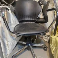 صندلی اداری چرخدار