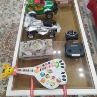 اسباب بازی کنترلی و باطری نیاز به تعمیر|اسباببازی بچه|سهند, |دیوار