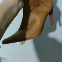لباس زنانه سایز ۴۴ فقط دیوار پاسخگو هستم