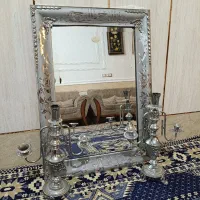 آینه و شمعدان نقره ای