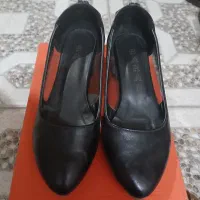 معاوضه کفش توری سایز 38