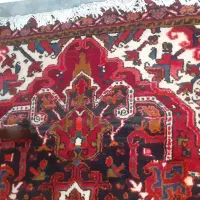 فرش‌دست‌باف.