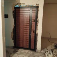 نصاب درب و پنجره های داخلی و ضد سرقت|خدمات پیشه و مهارت|نهاوند, |دیوار