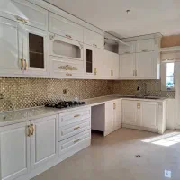 آپارتمان-185متری-3خوابه-حاشیه-وکیل-آباد