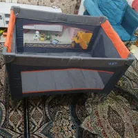 تخت کنارمادر