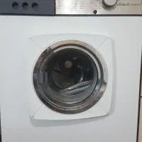 لباسشویی آزمایش نیازمند تعمیر