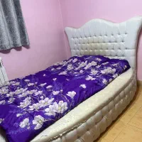 تخت خواب یک و نیم نفره