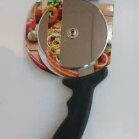 پیتزا بر لوازم قنادی