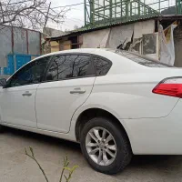 برلیانس ۳۳۰ h موتور بزرگ