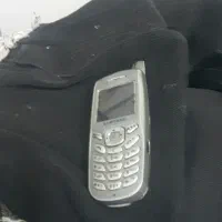 گوشی ساده سامسونگ|موبایل|قم, نخودی|دیوار