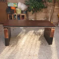 میز ام دی اف کاملا سالم .