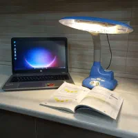 چراغ مطالعه در حد