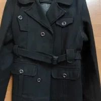 پالتو مشکی سالم وتمیز