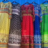 انواع لباس زنانه و بچگانه و مردانه