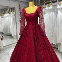 لباس عروس قرمز