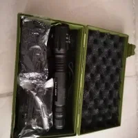 چراغ قوه در حد نو|کوهنوردی و کمپینگ|شلمان, |دیوار