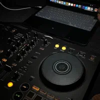 DJ دی جی دیجی موزیک موسیقی زنده