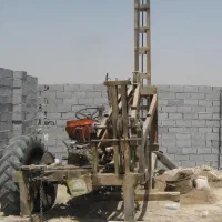 حفاری چاه با تراکتور تضمینی در مهاباد
