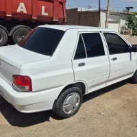 132 مدل ۹۸ بی رنگ