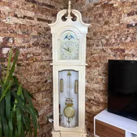 ساعت ایستاده