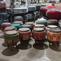 صندلی و پاف پایه دار سنتی|صندلی و نیمکت|شیراز, سهل‌آباد|دیوار