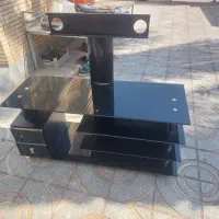 میز تلویزیون شیشه ای